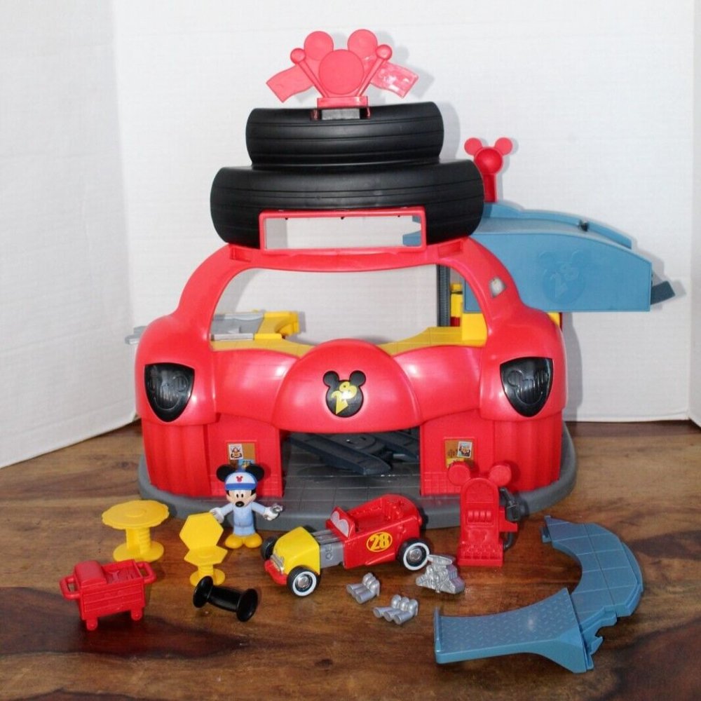 Mickey Mouse Roadster Racers Playset Garage W/ Accessories Car Disney Junior